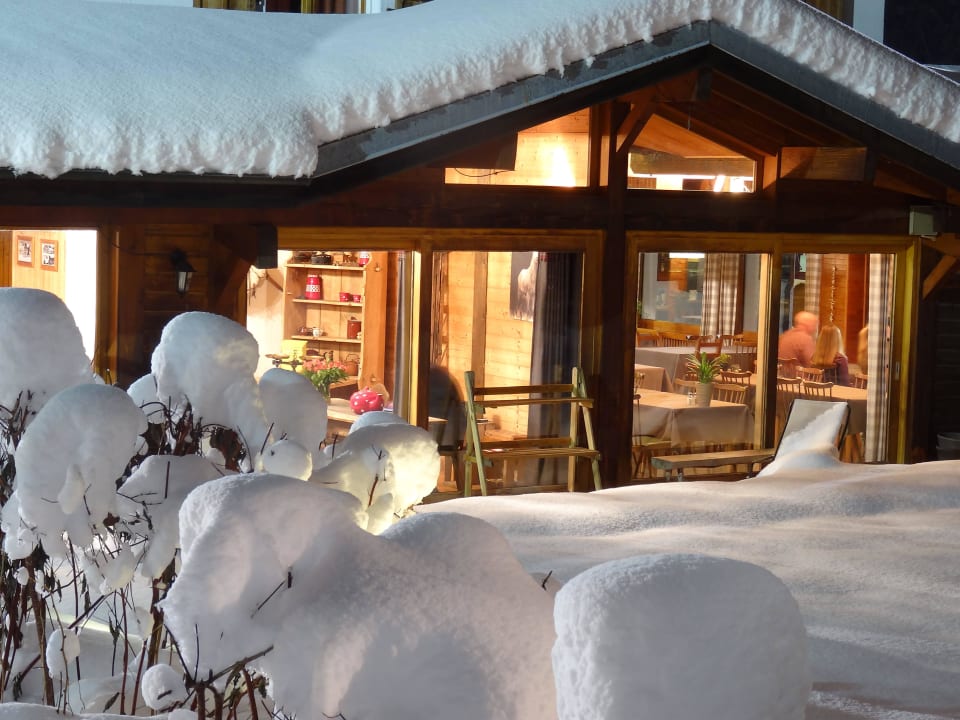 Vue de l'extérieur Hotel Fleur des Neiges
