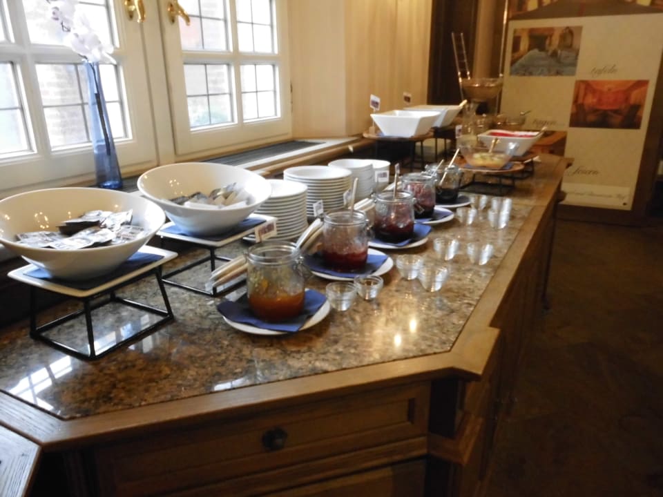 Frühstücksbuffet Burghotel Haselünne