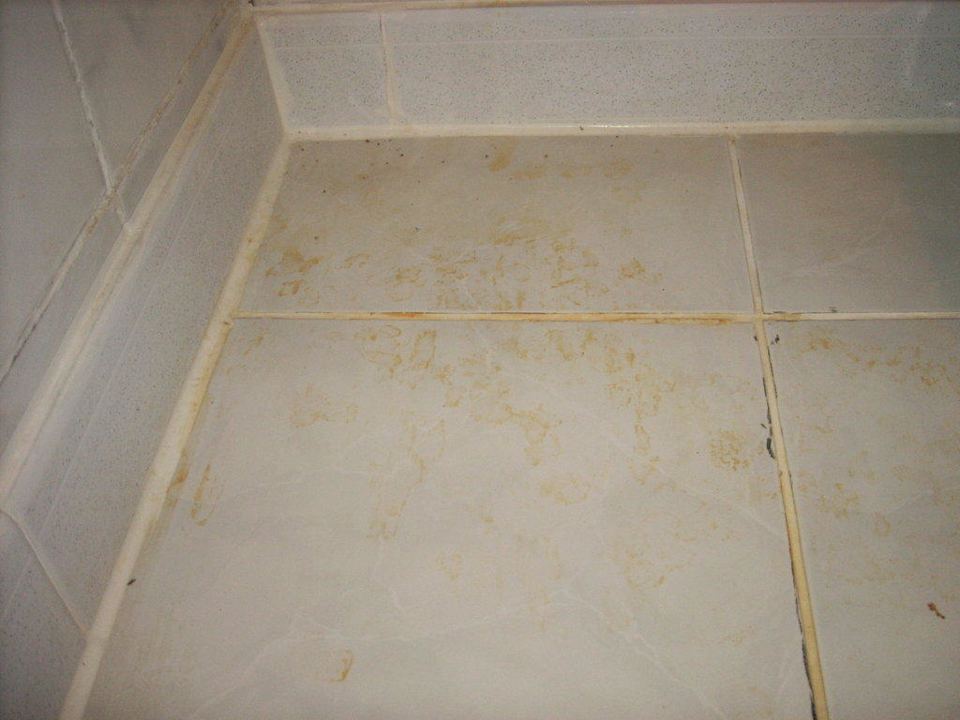 Badezimmer ist eine Zumutung! Regency Plaza Aqua Park & Spa