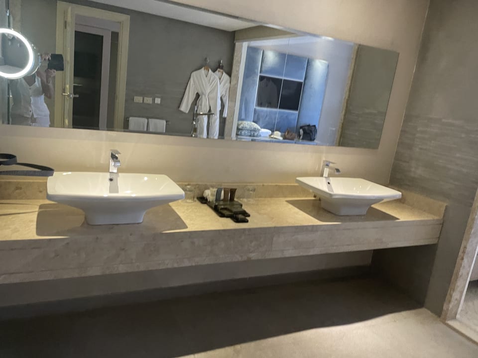 Zimmer Kaisol Romance Resort