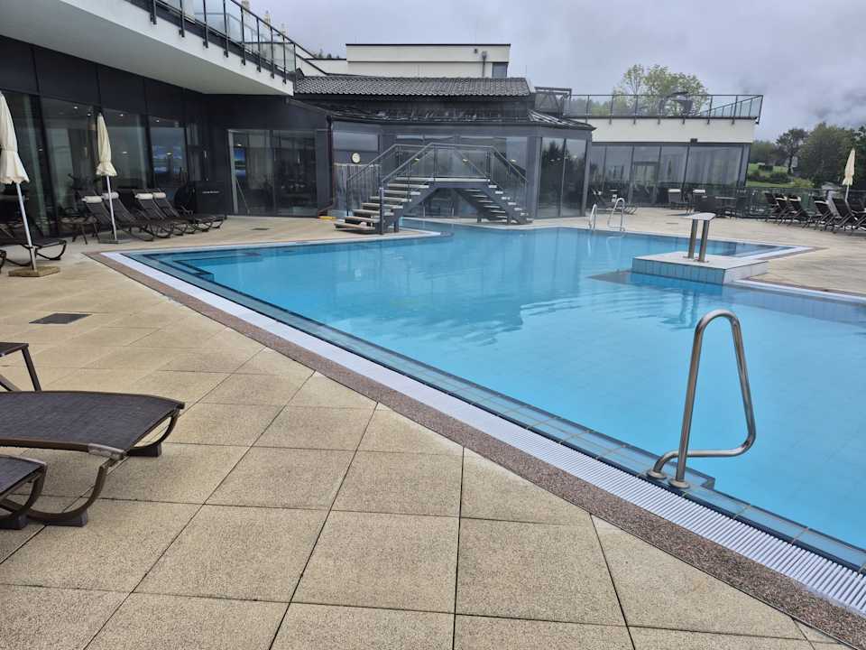 Pool Hotel Sonnenhof