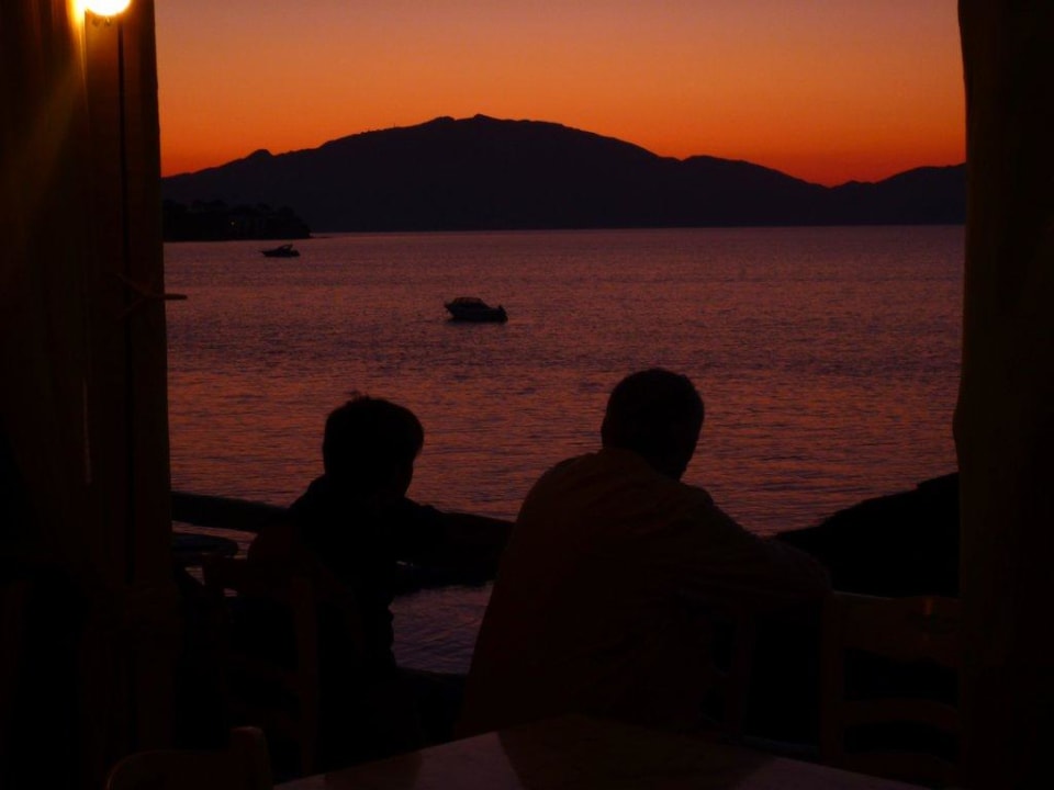 Sonnenaufgang in Porto Koukla Porto Koukla Beach