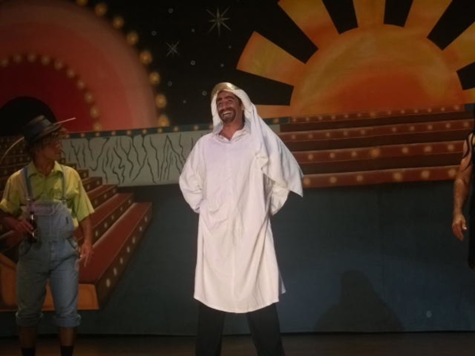 Comedy Club Grand Side