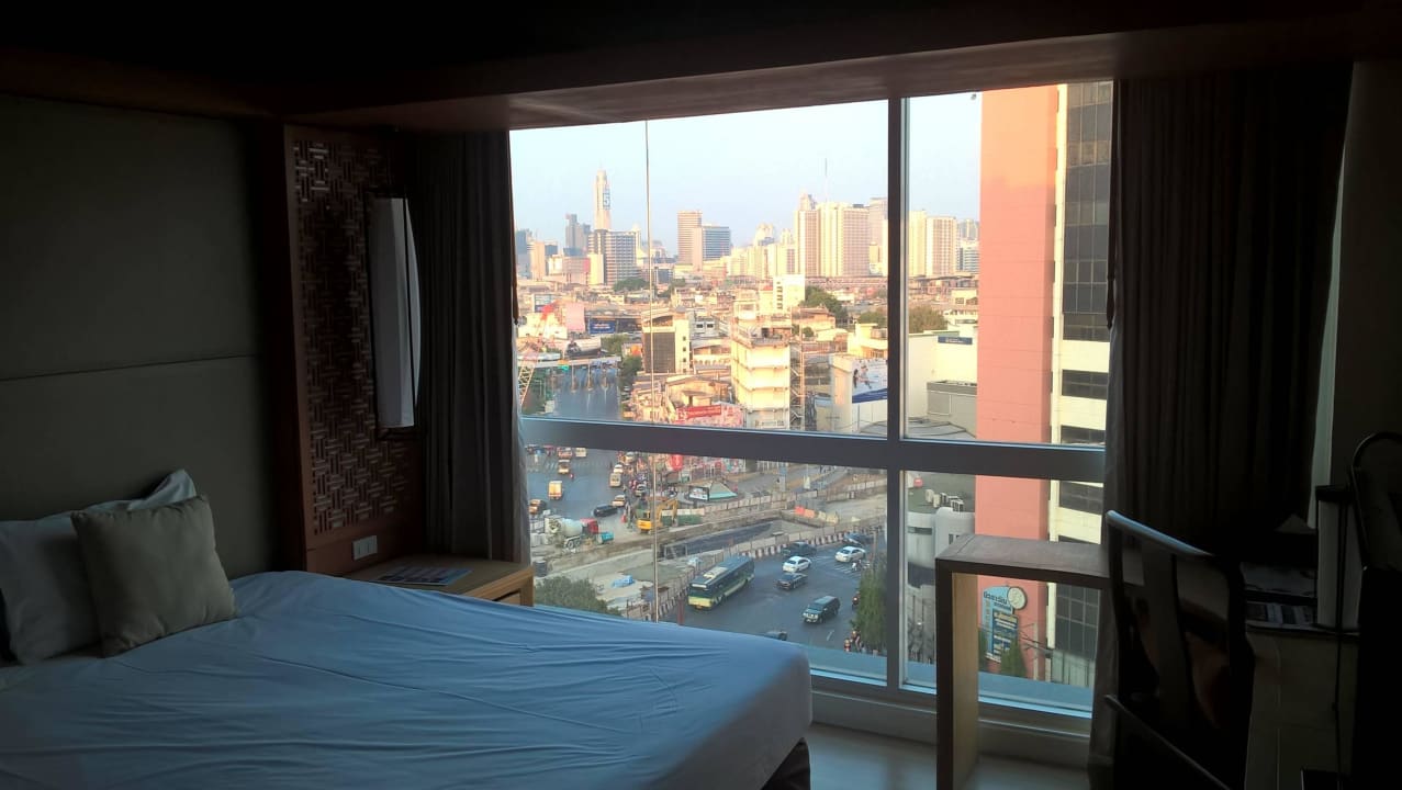 Doppelzimmer mit Ausblick auf Bangkok Prime Hotel Central Station Bangkok
