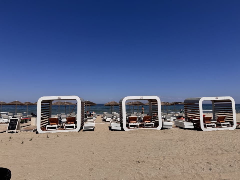 Strand Evilion Sea & Sun Hotel