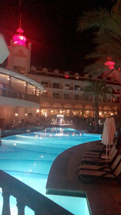 Pool Well Palace Side