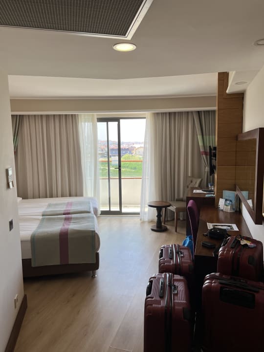 Zimmer Dream World Aqua Hotel