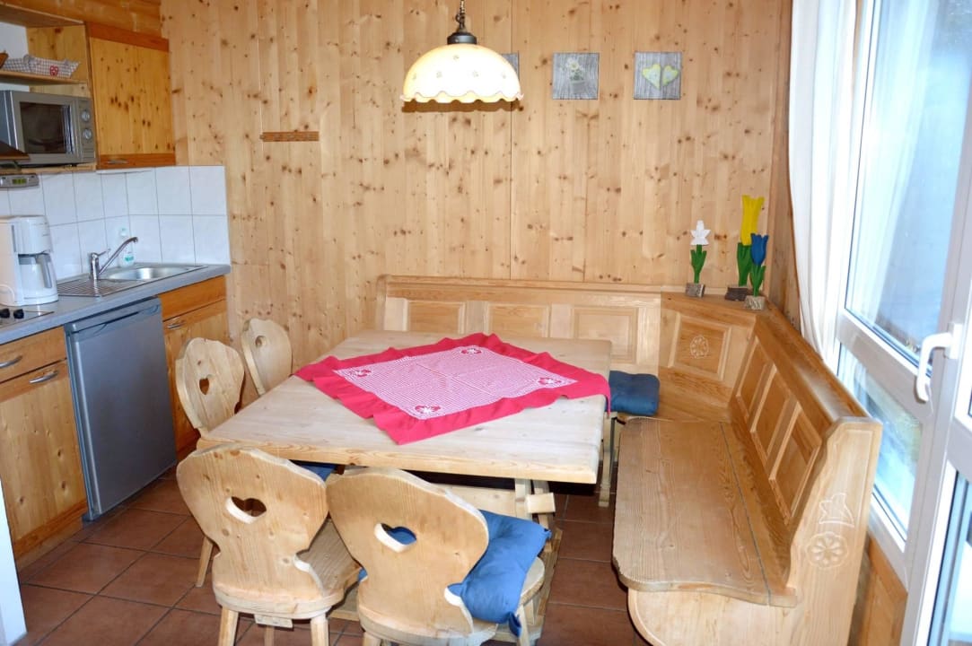 Essbereich (Wohnbeispiel) Feriendorf Hohentauern