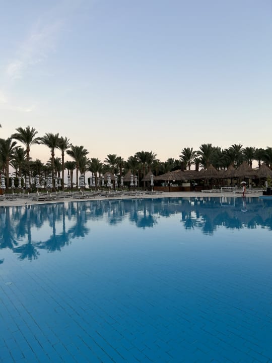 Pool Siva Grand Beach