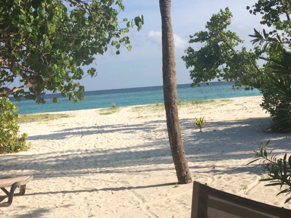 Strand Kuredu Island Resort & Spa