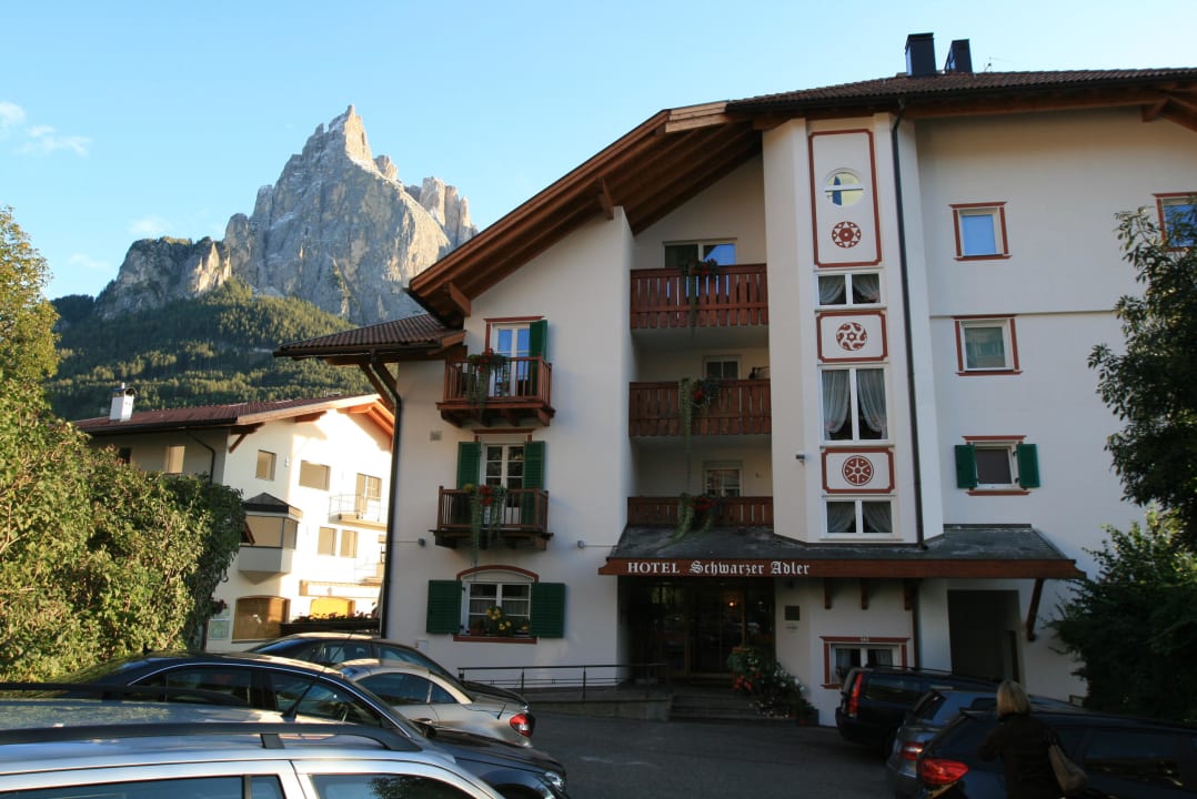 Frontansicht Hotel Schwarzer Adler