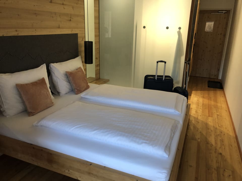 Zimmer Tirol Lodge