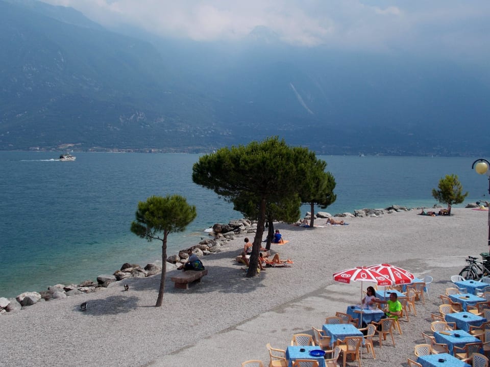 Strandlokal am Kieselstrand Hotel Sogno del Benaco