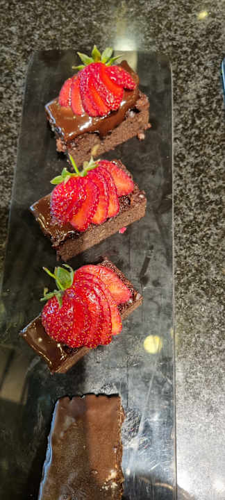 Gastro Sherwood Exclusive Lara