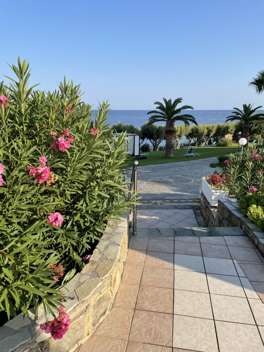 Gartenanlage Iberostar Waves Creta Panorama & Mare