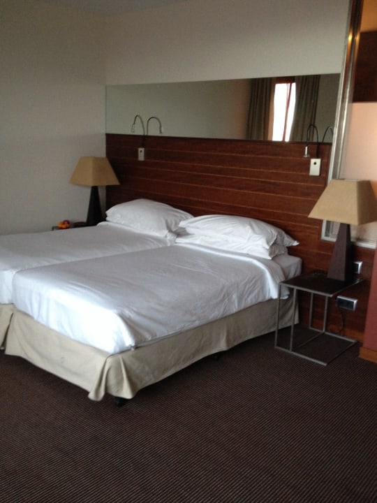 Schlafbereich Salobre Hotel Resort & Serenity