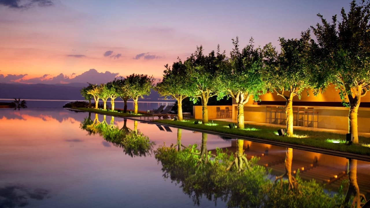 Spa Outdoor Swimming Pool. Hotel Kempinski Ishtar Dead Sea