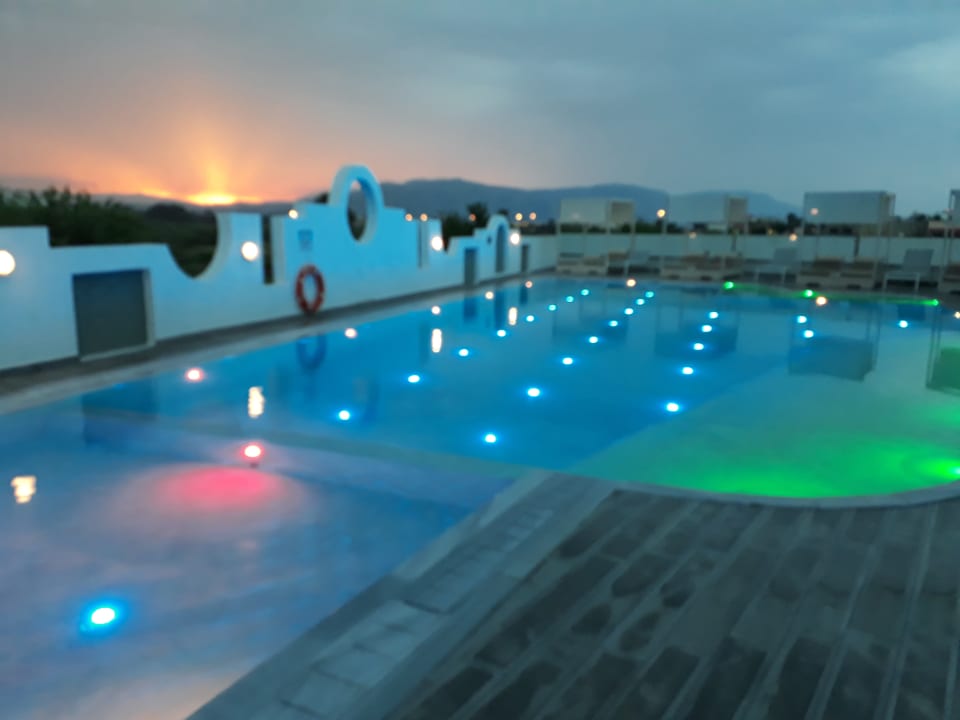 Pool Apollo Hotel I & II