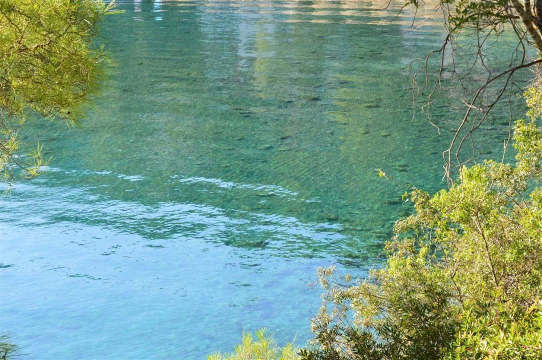 Kristall Klar Hillside Beach Club