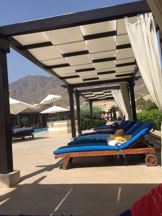 Pool Miramar Al Aqah Beach Resort