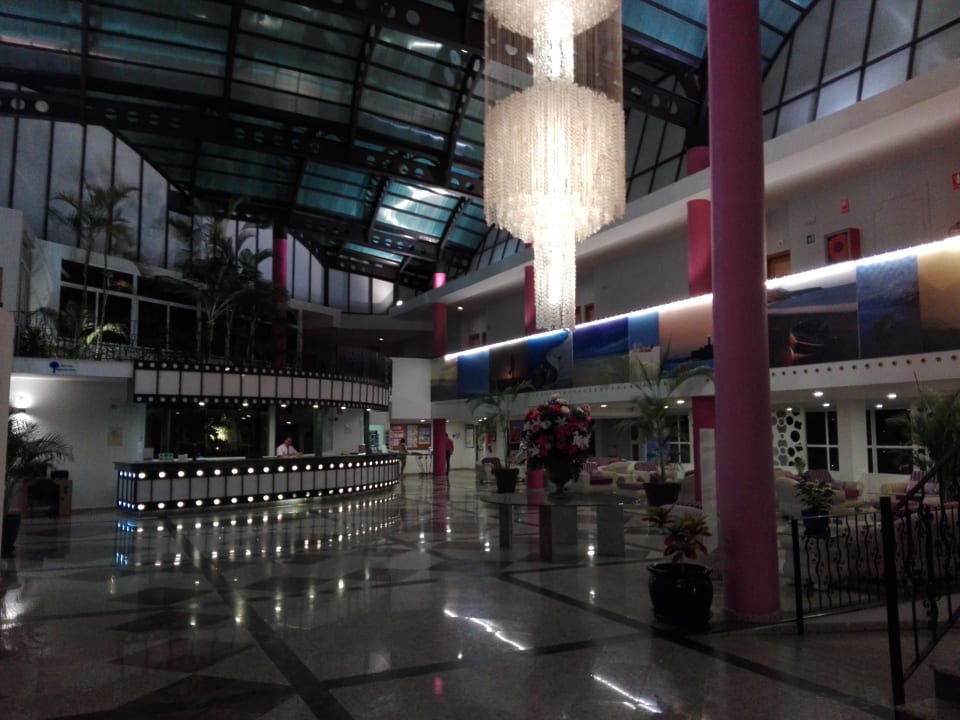 Lobby Club Hotel Drago Park