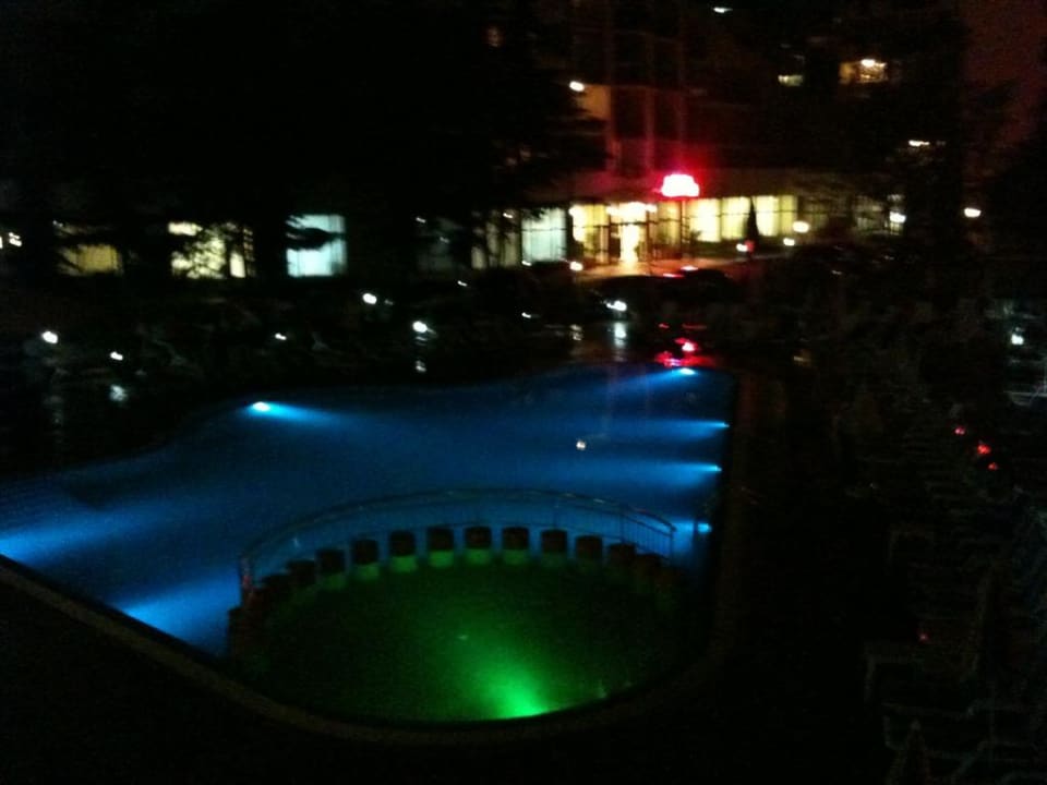 Bei Nacht Hotel Laguna Park & Aqua Club