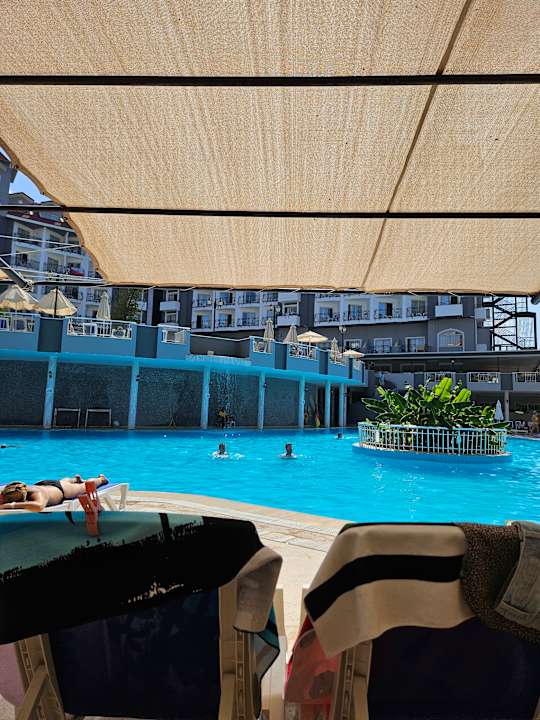 Sonstiges Serenis Hotel