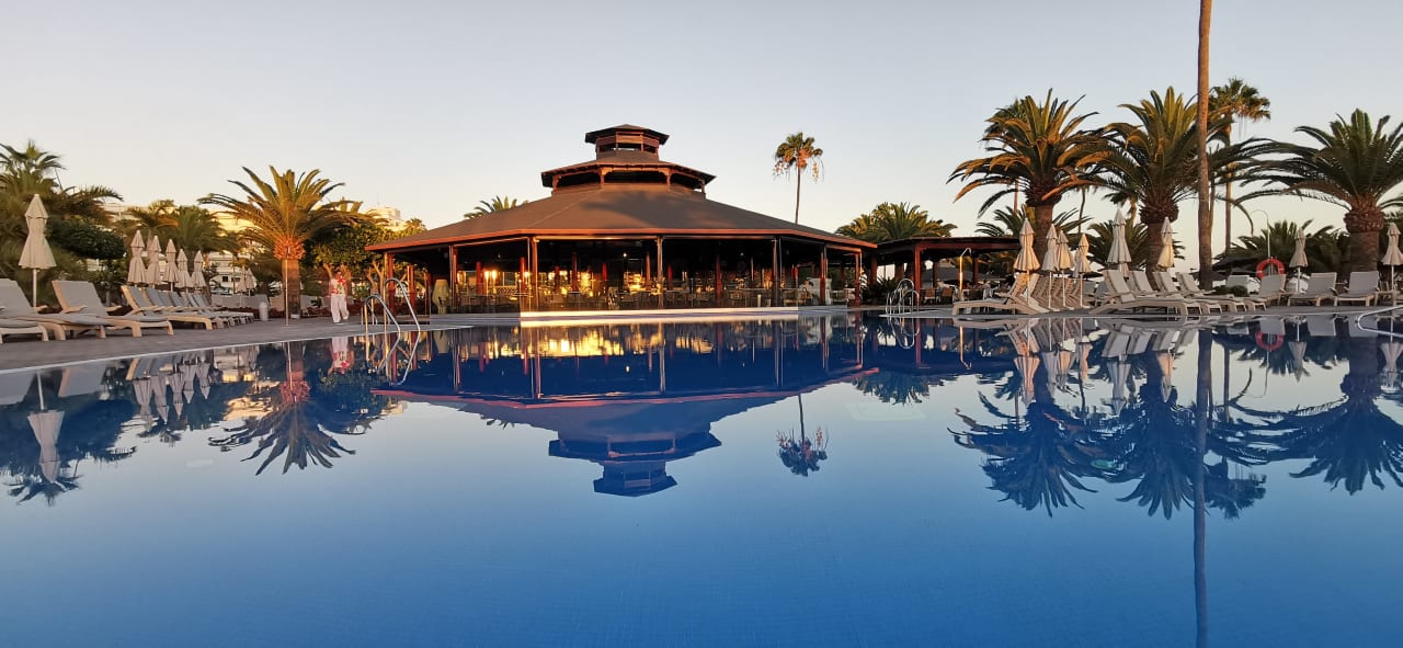 Pool Hotel Riu Palace Tenerife
