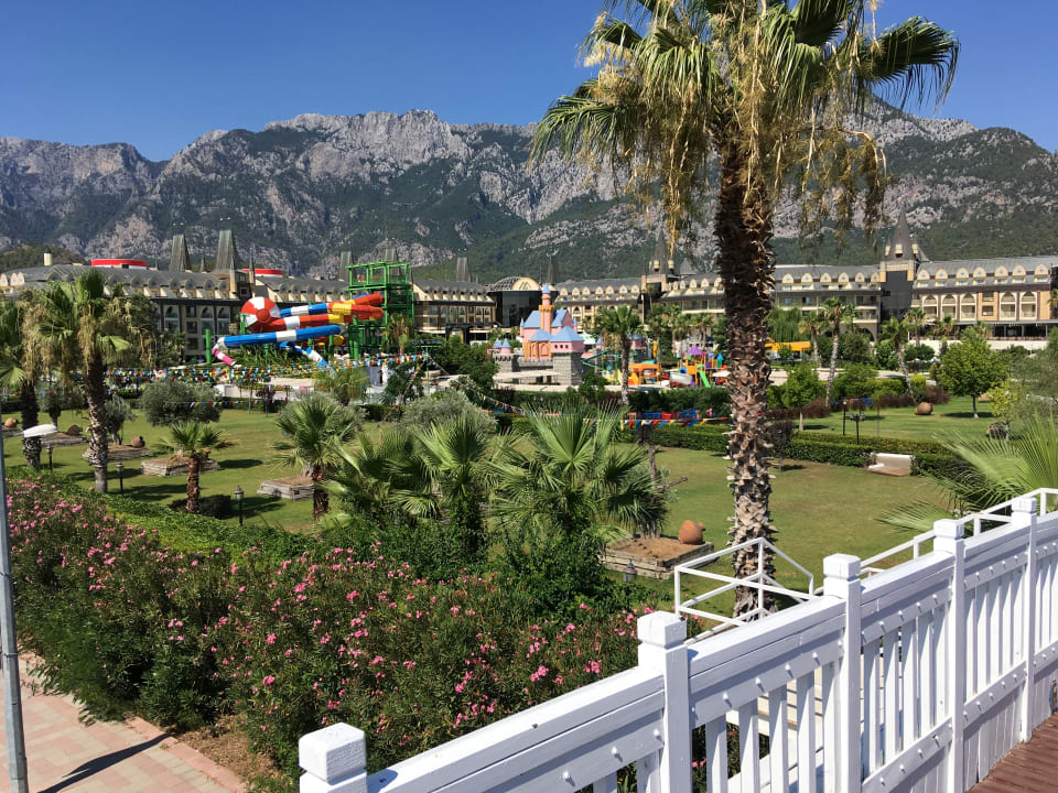 Gartenanlage Crystal Prestige Elite