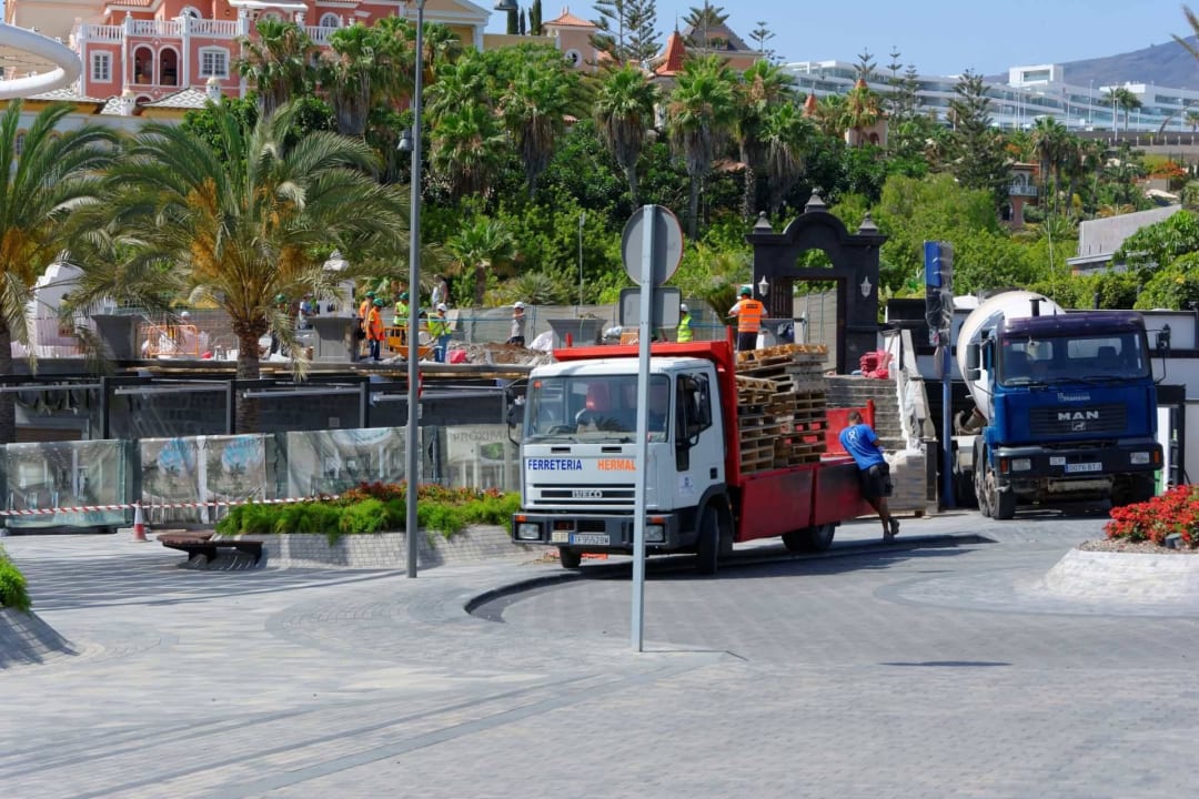 Schon wieder Baustelle am Strandausgang Gran Tacande Wellness & Relax Costa Adeje