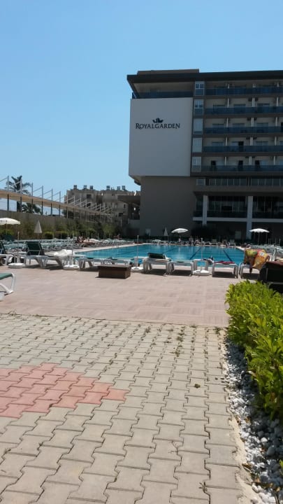Blick von der Poolbar Hotel Royal Garden Beach