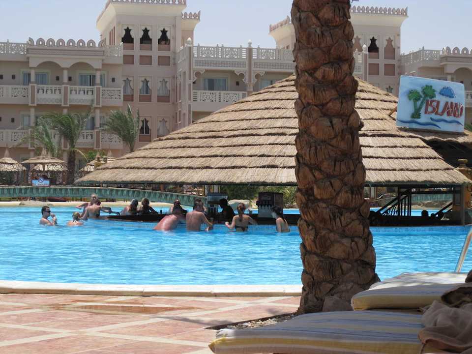 Poolbar Pickalbatros Palace Resort