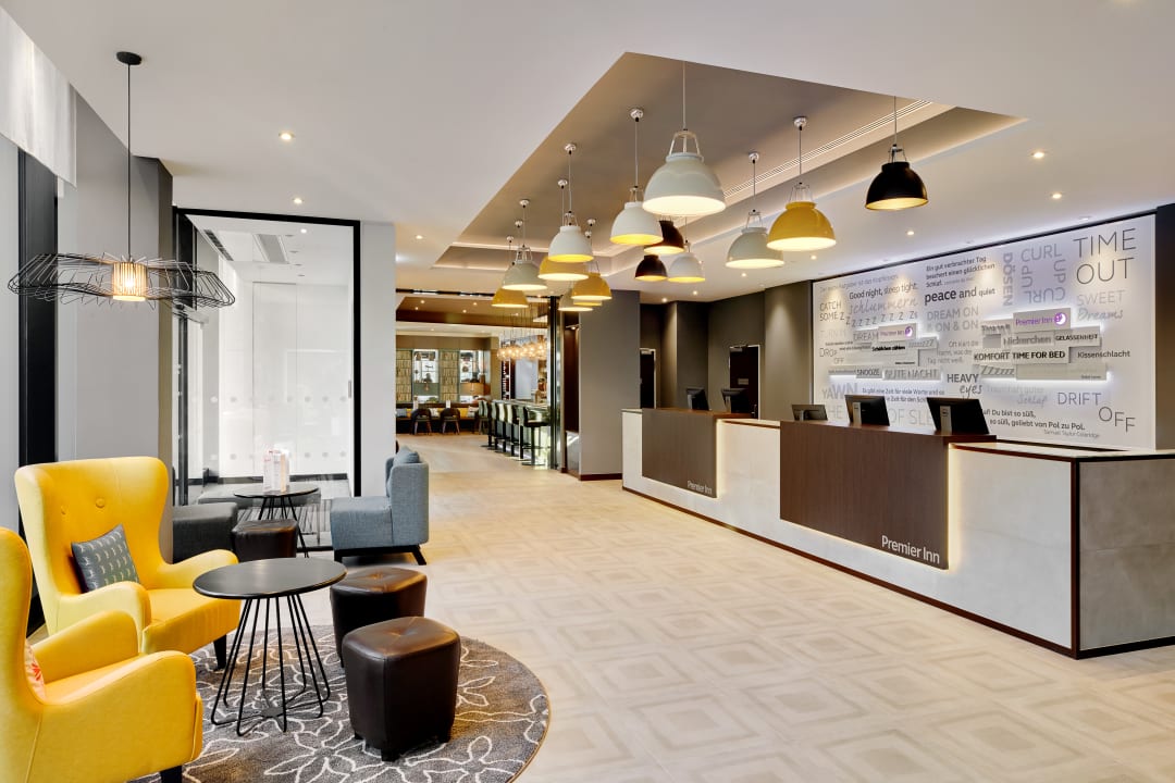 Lobby Premier Inn Hamburg City (Zentrum)