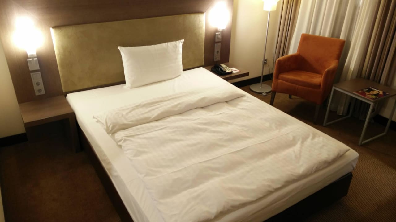 Łożko IntercityHotel Berlin Airport Area North