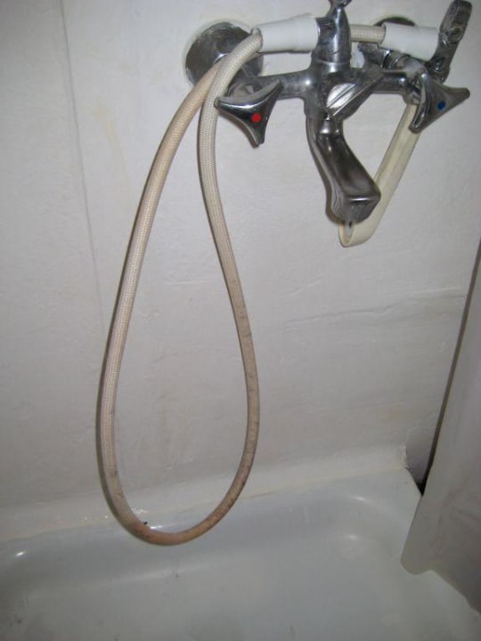 Schimmliger gehts leider nimmer HARPIN Happy Days Beach Hotel