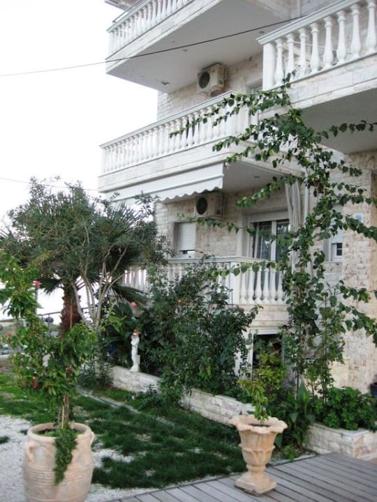 Teil des Eingangsbereiches Hotel Maistrali