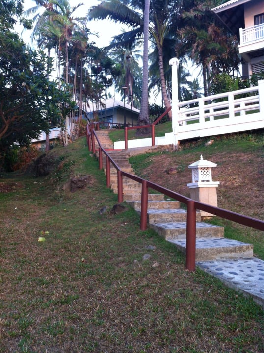 Strandtreppe Cape Panwa Hotel