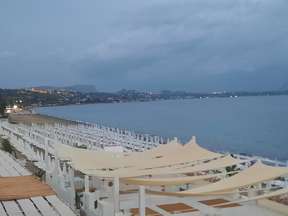 Strand Hotel Sporting Residence Club