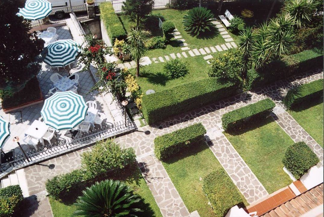 Giardino Hotel Borgo La Tana