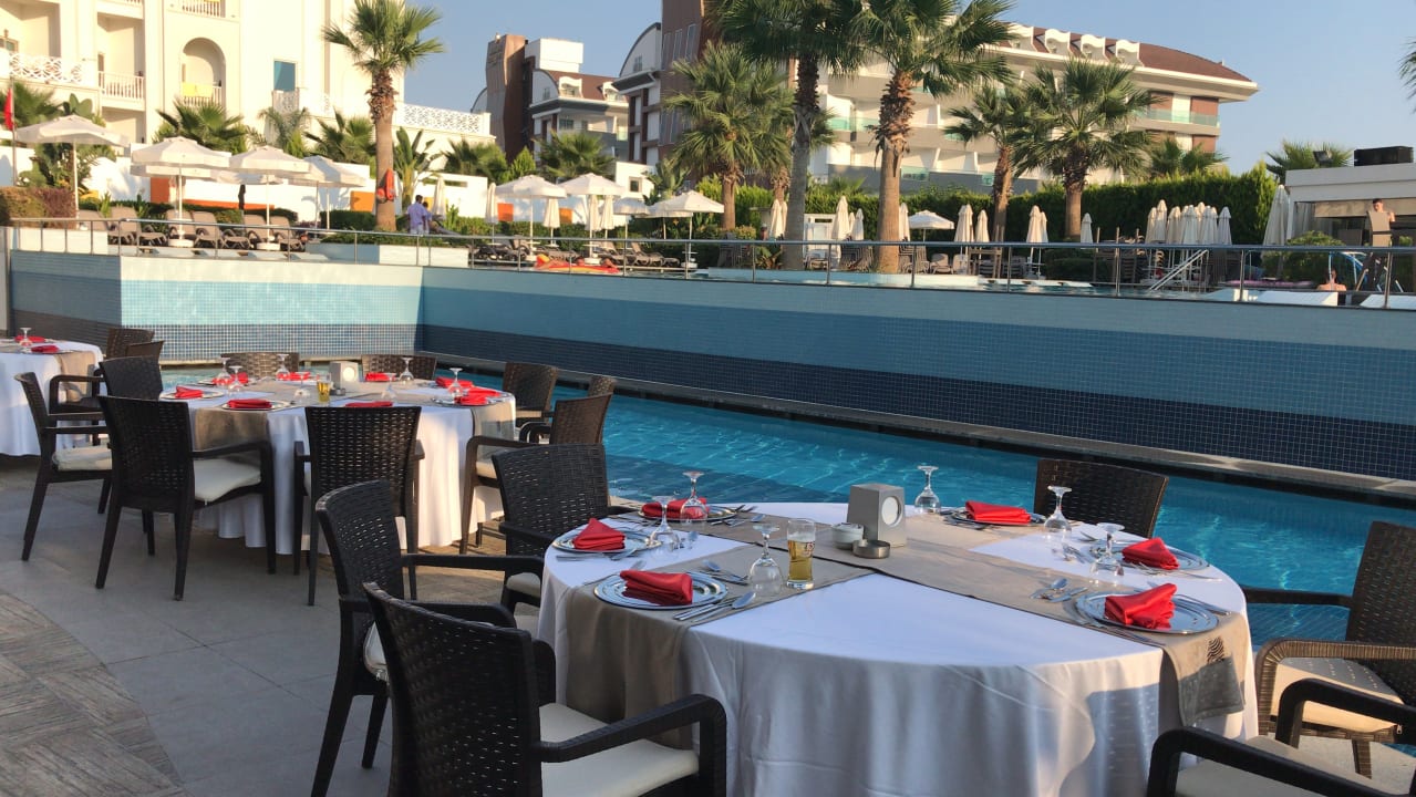 Gastro Side Sunport Hotel & Spa