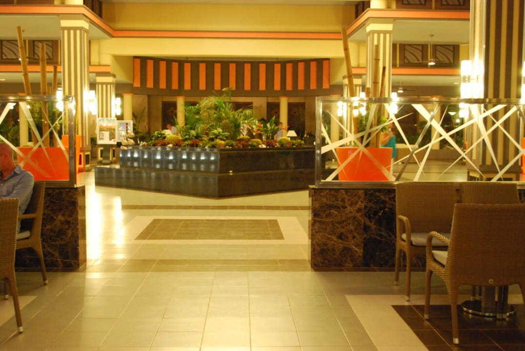 Lobby Hotel Riu Touareg