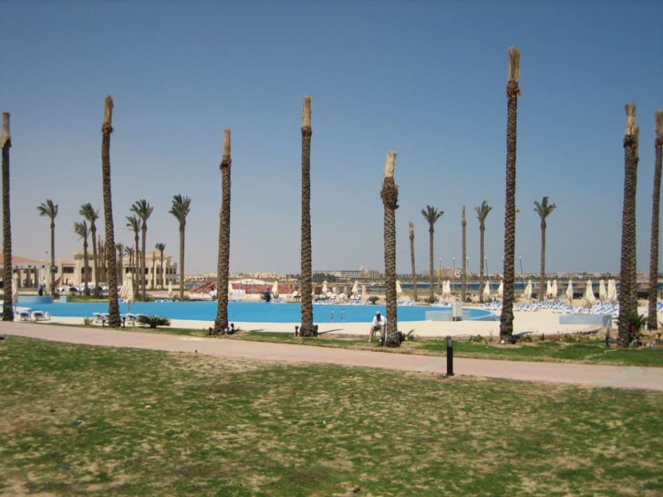 Einer der vielen Pools Cleopatra Luxury Resort Makadi Bay