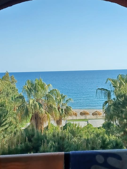 Ausblick Club Turtas Beach Hotel