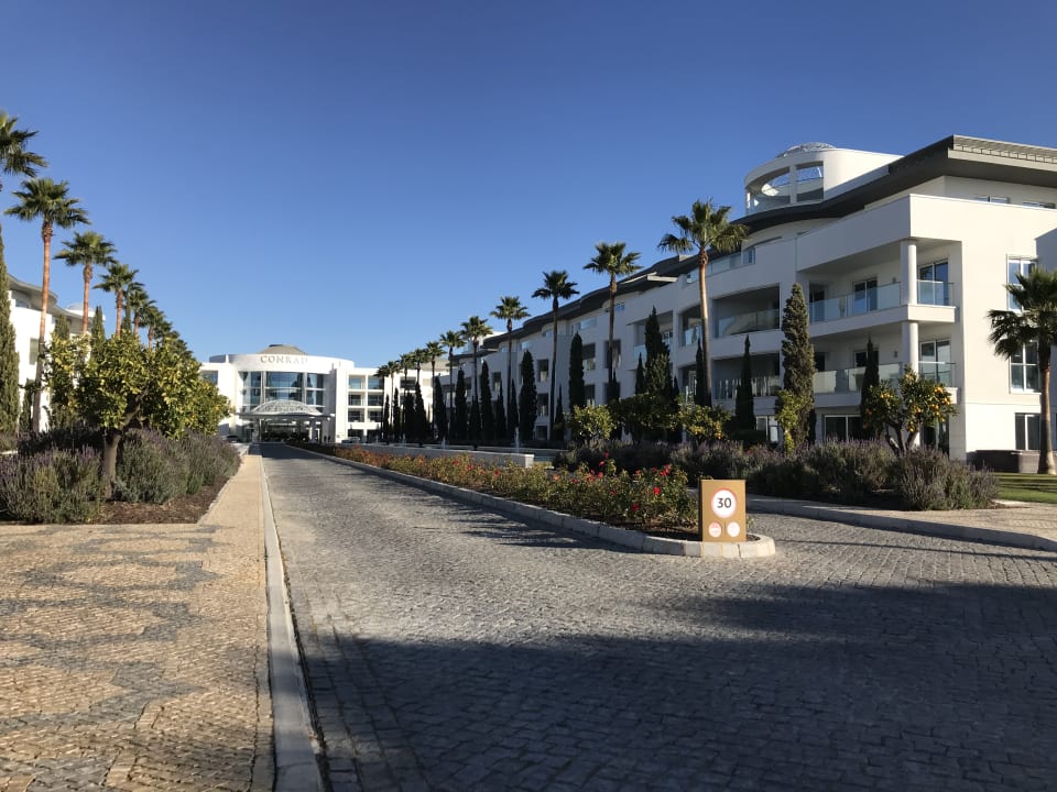 Außenansicht Conrad Algarve