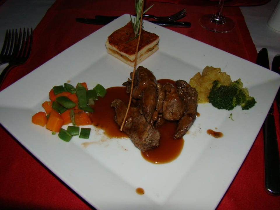 Блюда ресторана Limak Limra Hotel & Resort