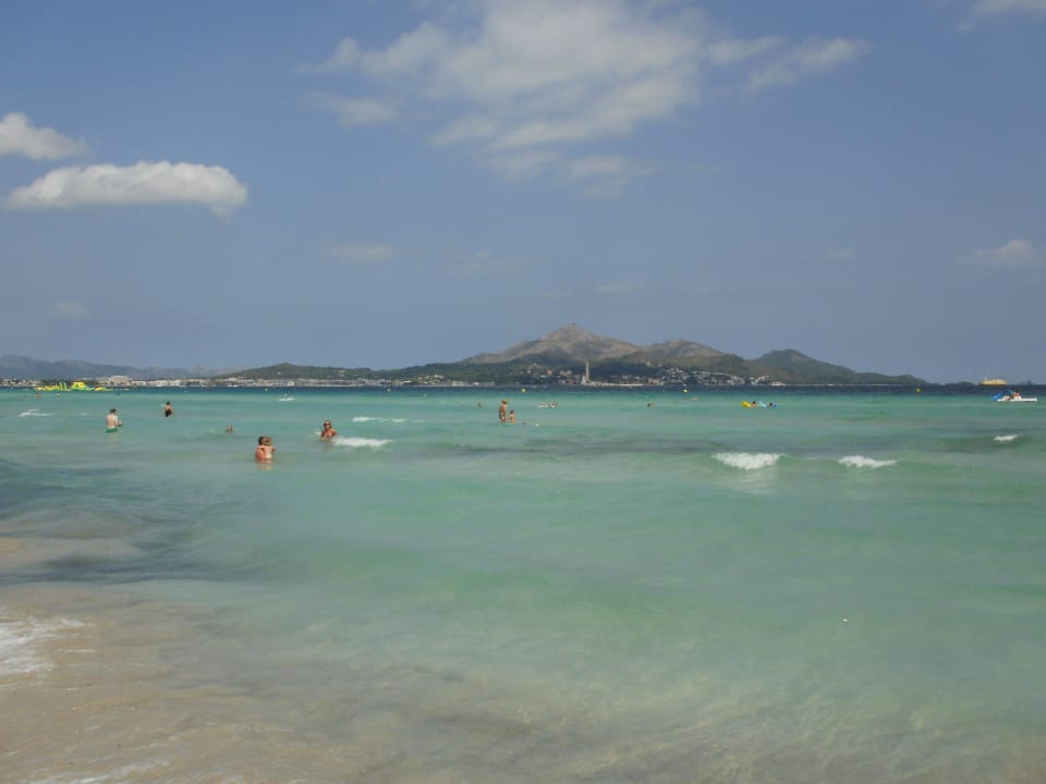 Das Meer wie in der Karibik allsun Hotel Eden Alcudia