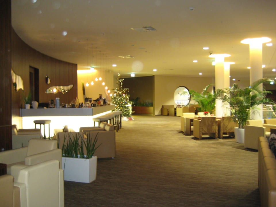 COAST BAR (1. OG) Hotel Bayside