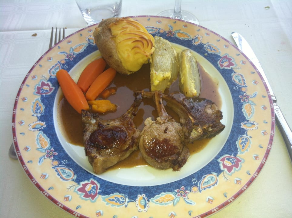 Tres bon Hotel Du Lac De Madine