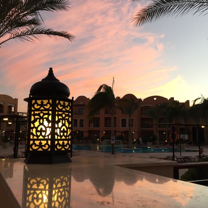 Abendstimmung im Hotel Jaz Dar EL Madina