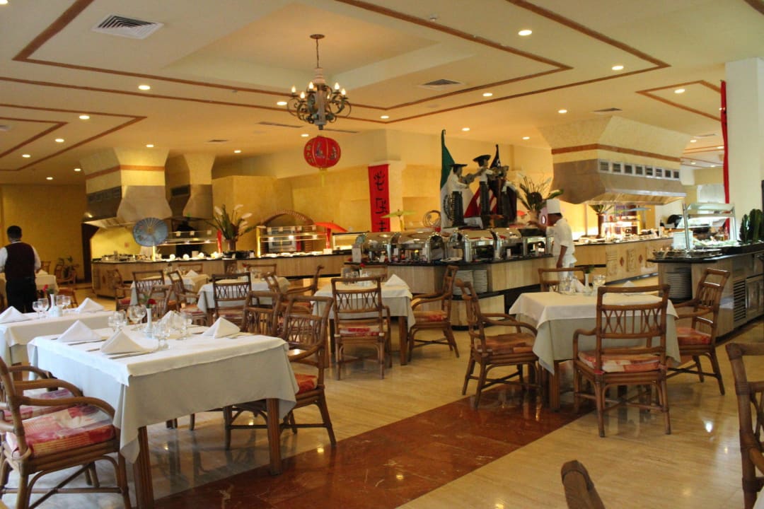 Büffet-Restaurant Kantenah - Tikal Grand Palladium Kantenah Resort & Spa